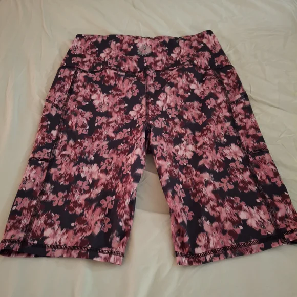 Brisos Floral Pink Women's Athletic Legging Shorts - Picture 5 of 7